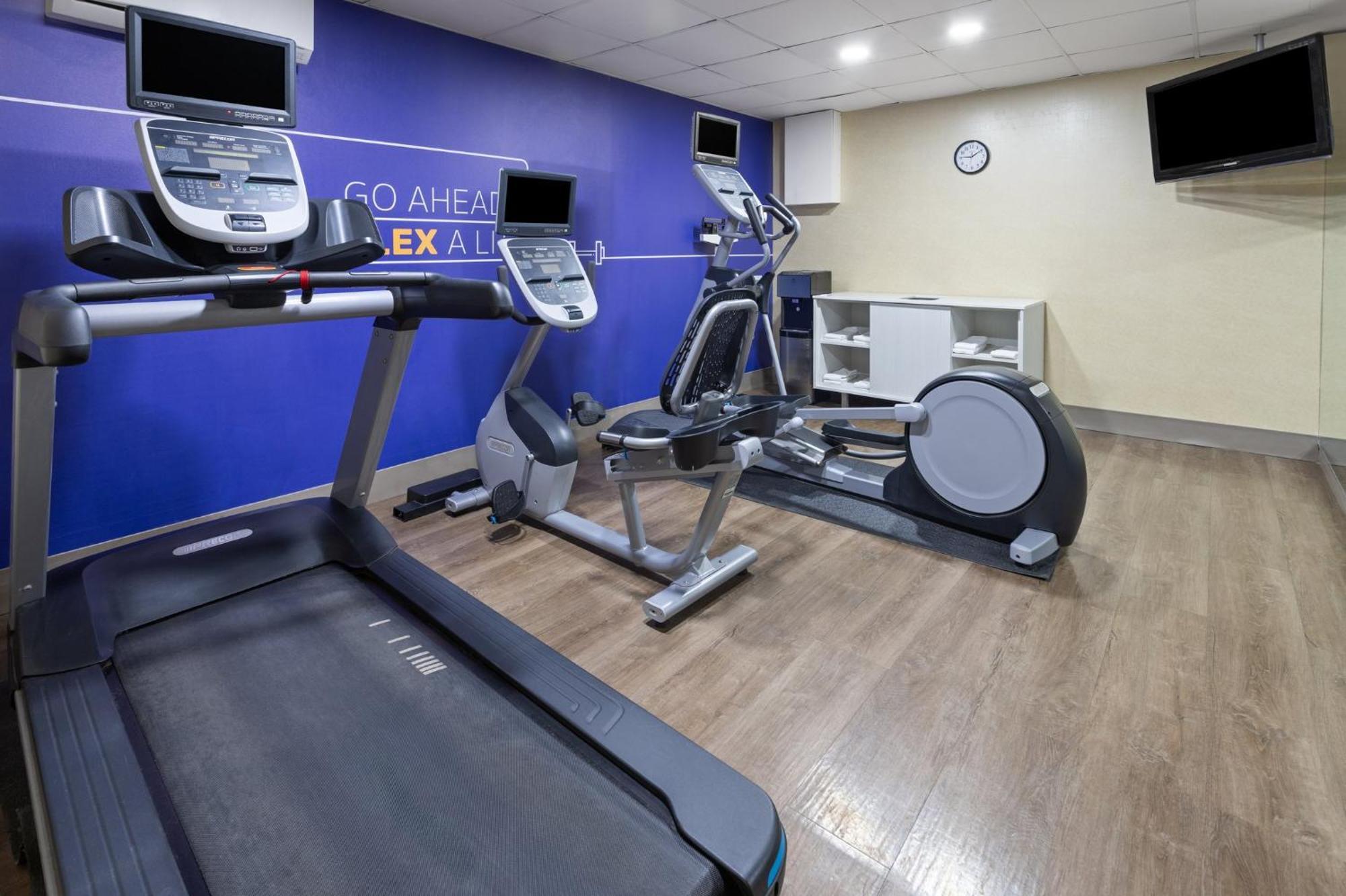 Holiday Inn Express Hotel & Suites Freeport By Ihg Zewnętrze zdjęcie